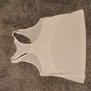 #326 Lululemon tank approximate size 4 t212